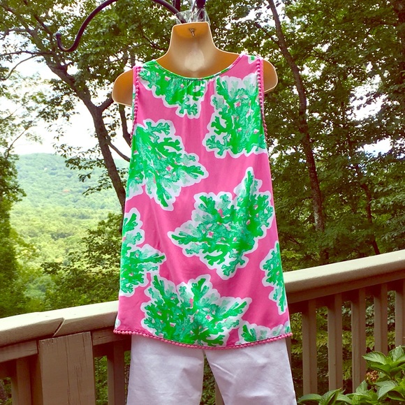 ♥️NWT Crown and Ivy Blouse size Small - Picture 5 of 12